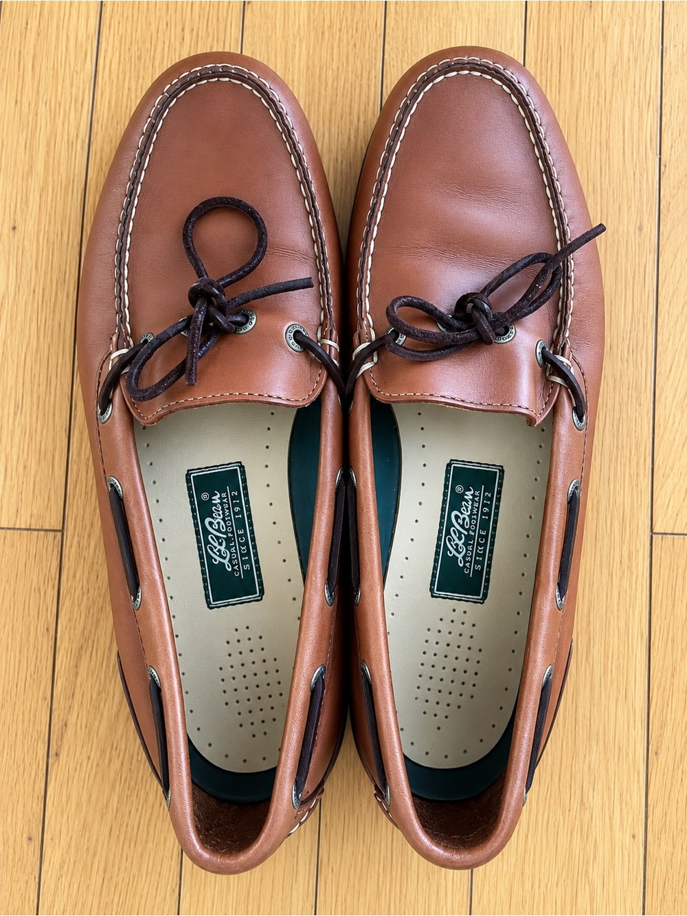 L.L.Bean Men’s Leather Boat Shoes Size 11M Brown Moc Toe Lug Sole Casual